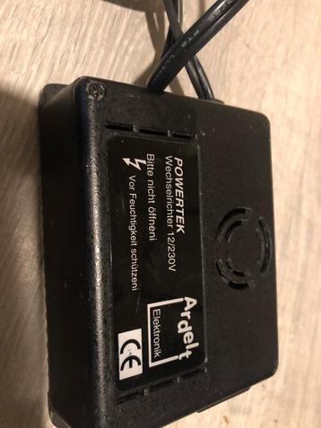 Omvormer 12v /230. 200 watt beschikbaar voor biedingen