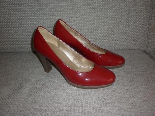 pumps maat 38,5 merk : Gabor, Kleding | Dames, Schoenen, Zo goed als nieuw, Pumps, Rood, Ophalen of Verzenden