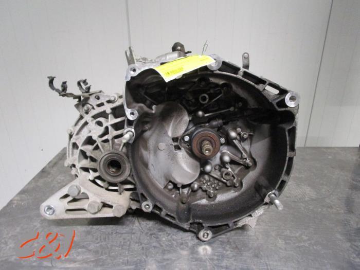 Versnellingsbak van een Opel Combo, Gebruikt, -, -, Opel