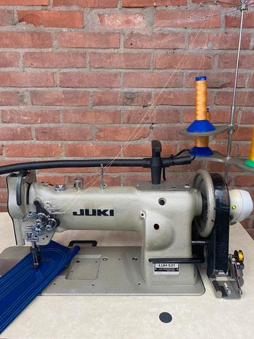 INDUSTRIE NAAIMACHINE 3 VOUDIG TRANSPORT 2 NAALDS beschikbaar voor biedingen