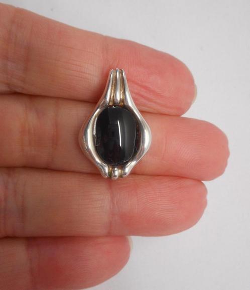 Zilveren vintage hanger met onyx nr.944, Sieraden, Tassen en Uiterlijk, Kettinghangers, Zo goed als nieuw, Zilver, Zilver, Overige voorstellingen