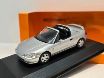 Honda CR-X Delsol - Silver - 1:43 Maxichamps beschikbaar voor biedingen