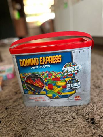 Domino Express maater set xl 750 stenen. beschikbaar voor biedingen