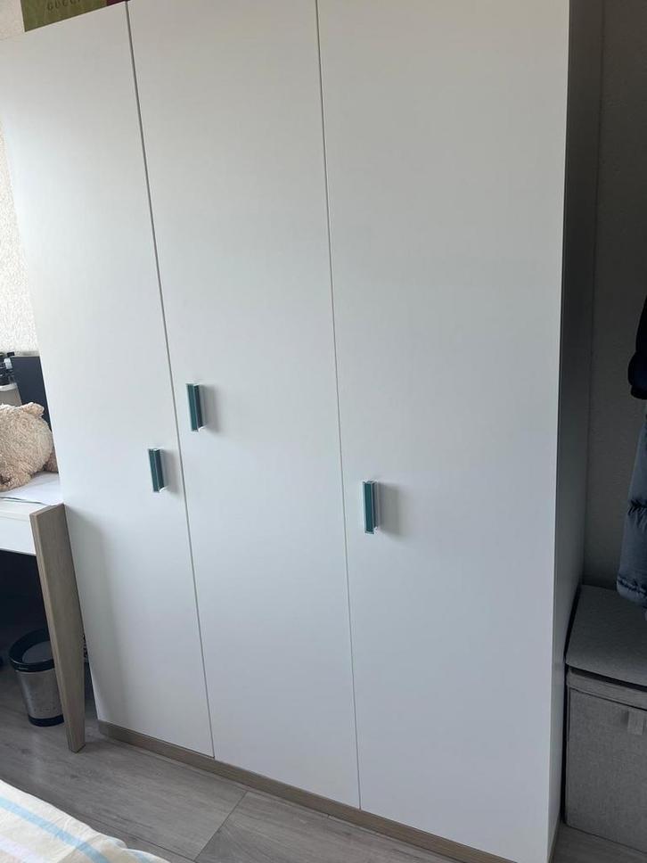 Witte 1-persoons kledingkast met groen, Huis en Inrichting, Kasten | Kledingkasten, Zo goed als nieuw, 150 tot 200 cm, 50 tot 100 cm