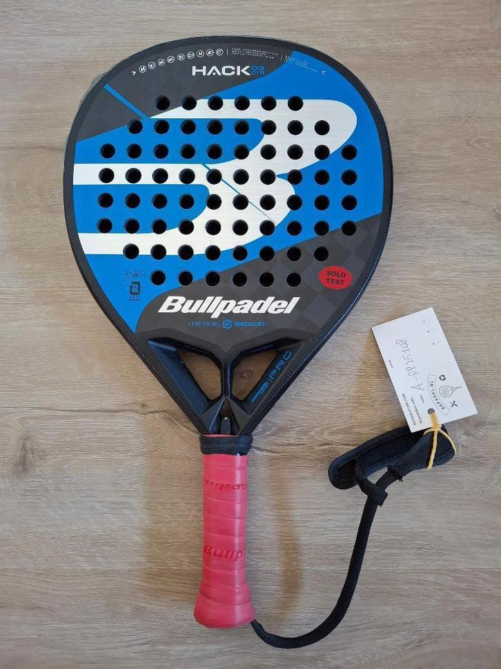 Bullpadel Hack 03 Blue, Sport en Fitness, Padel, Gebruikt, Padelracket, Verzenden