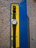 Prisma Horloge met Glow in the Dark Wijzers, Ophalen of Verzenden, Jongen of Meisje