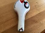 Racefiets zadel Prologo TR wit/rood NIEUW 13,5 cm breedte, Ophalen of Verzenden, Nieuw, Overige merken