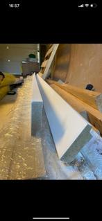 Maatwerk gladde plinten MDF v313 -25 x 90 mm (afgelakt), Doe-het-zelf en Verbouw, Plinten en Afwerking, Ophalen, Nieuw, Mdf, 200 tot 250 cm