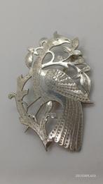 Zilverkleurige Broche Vogel, Sieraden, Tassen en Uiterlijk, Broches, Ophalen of Verzenden, 4 tot 7 cm, Zilver, Overige materialen