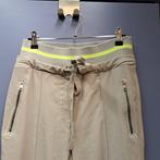 Jane Lushka lichtgrijs casual broek + neongele rand XS 47301, Kleding | Dames, Broeken en Pantalons, Jane Lushka, ., Ophalen of Verzenden