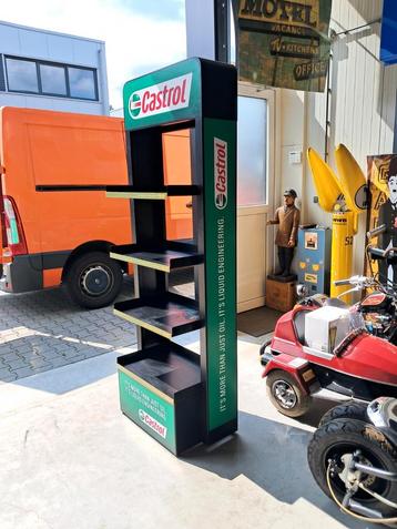 Prachtig mooi zwaar metalen Castrol Olie rek mooi en stevig. beschikbaar voor biedingen