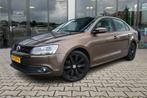 Volkswagen Jetta 1.2 TSI Comfort Executive Line | Navi | 17, Auto's, Volkswagen, Te koop, 1205 kg, Benzine, Gebruikt