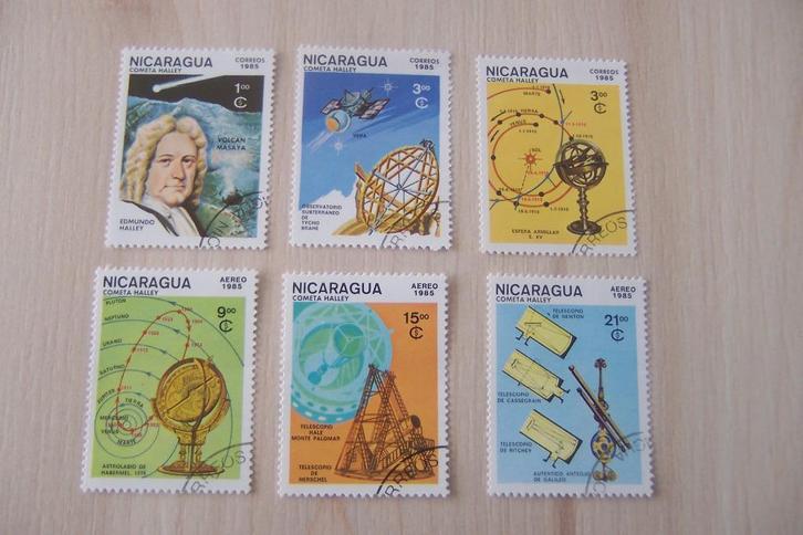 Ruimtevaart Nicaragua, Halley, gestempeld. (5)., Postzegels en Munten, Postzegels | Thematische zegels, Gestempeld, Ophalen of Verzenden