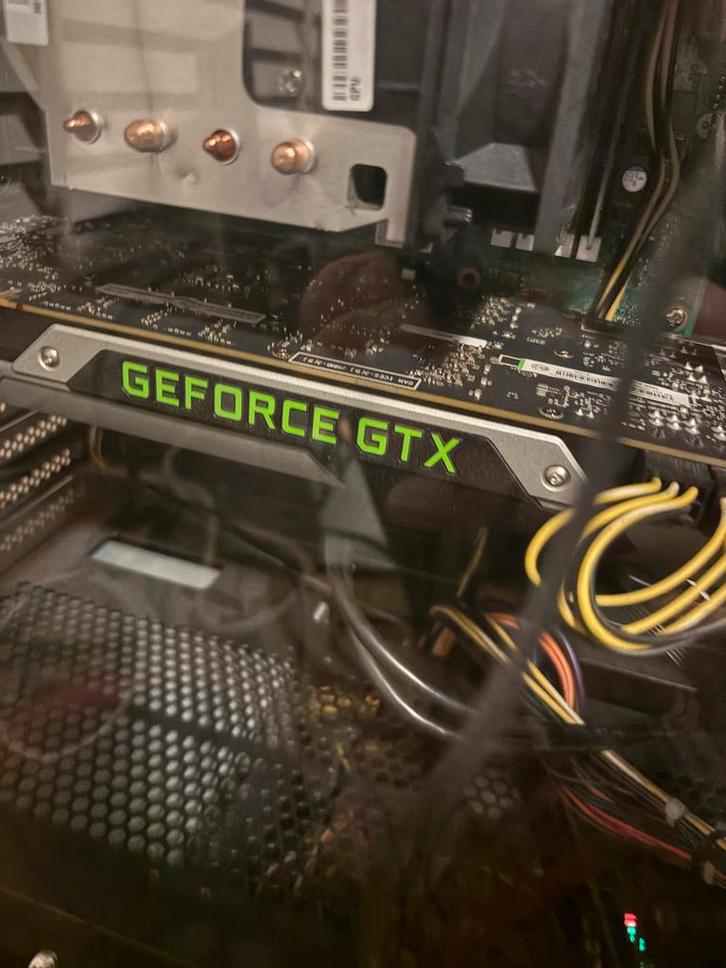 Complete Streaming Game PC Setup -, Computers en Software, Desktop Pc's, Gebruikt, 4 Ghz of meer, SSD, 64 GB of meer, Met videokaart