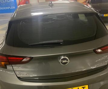 Opel Astra 1.4 Turbo 110KW 5D 2018 Grijs beschikbaar voor biedingen