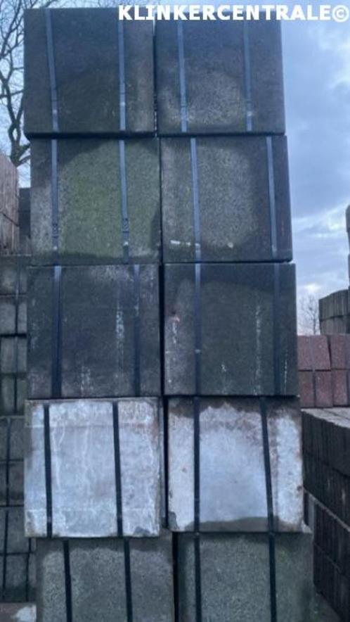 55m2 grijs, gebruikte betontegels 50x50x7cm terrastegels,, Tuin en Terras, Tegels en Klinkers, Gebruikt, Terrastegels, Beton, 10 m² of meer