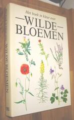 Het boek in kleur over WILDE BLOEMEN. Rebo Productions 1986, Gelezen, Zdenka Podhajska, Ophalen of Verzenden, Bloemen, Planten en Bomen