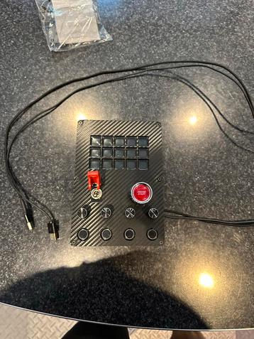Steam Racedeck Button Box beschikbaar voor biedingen