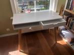 Bureau Jysk wit met houten poten, Ophalen, Gebruikt, Bureau