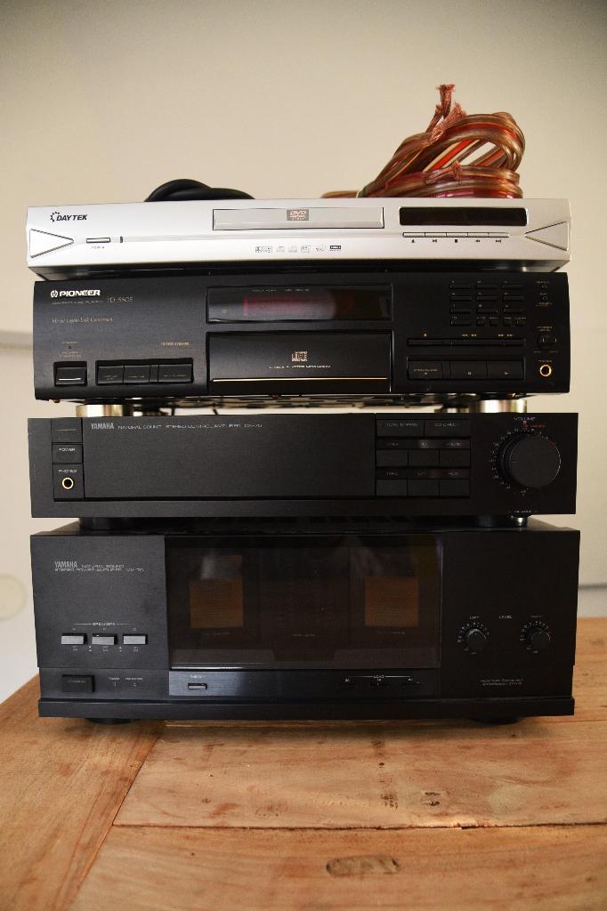 professionele geluidsinstallatie voor de echte liefhebber!, Audio, Tv en Foto, Professionele Audio-, Tv- en Video-apparatuur, Gebruikt