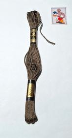 DMC mouline, grijs 3021, Mulhouse, France, Ophalen of Verzenden, Borduurgaren of Zijde, DMC