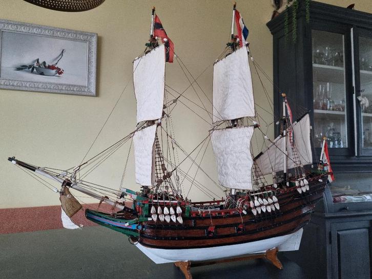 Model zeilschip VOC de Halve Maen uit 1608, Hobby en Vrije tijd, Modelbouw | Boten en Schepen, Zo goed als nieuw, 1:32 tot 1:50
