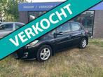 Toyota Auris 1.8 Full Hybrid Aspiration Trekhaak, Euro 5, 4 cilinders, Zwart, Origineel Nederlands