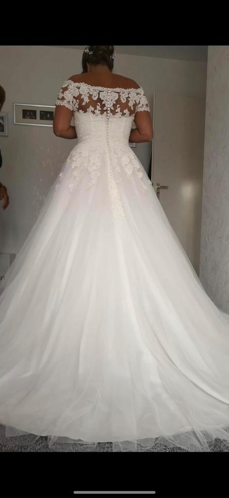 Luxe Trouwjurk Maat 38 - Incl. Toebehoren!, Kleding | Dames, Trouwkleding en Trouwaccessoires, Zo goed als nieuw, Trouwjurk, Wit