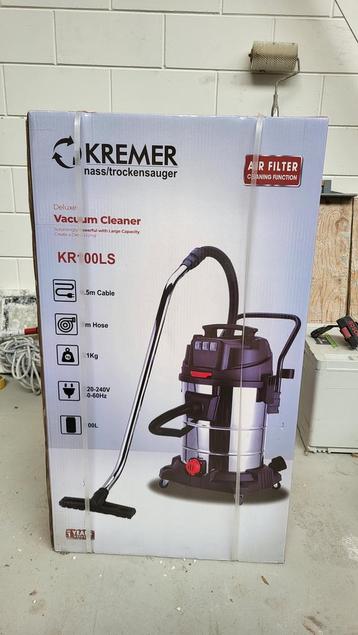 Kremer stof en waterzuiger NIEUW beschikbaar voor biedingen