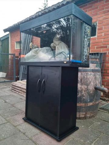 Prachtig compleet Juwel aquarium inclusief meubel toebehoren beschikbaar voor biedingen