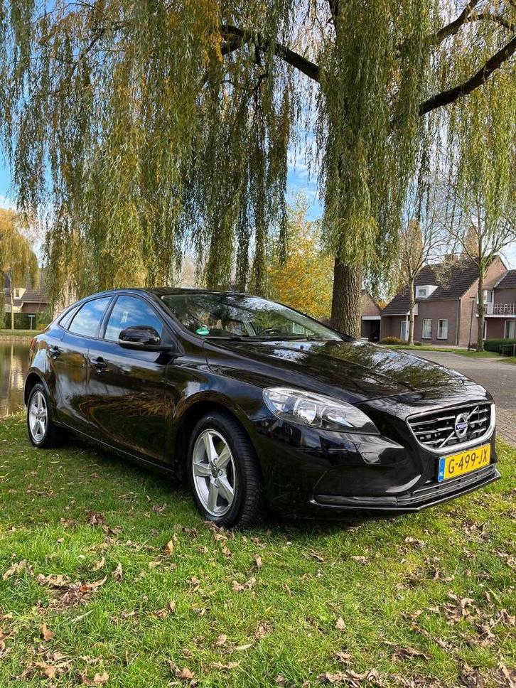 Volvo V40 2.0  Trekhaak T2 momemtum 2015, Auto's, Volvo, Particulier, V40, Achteruitrijcamera, Airconditioning, Bluetooth, Boordcomputer