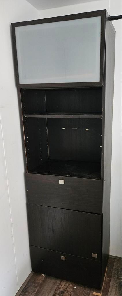 GRATIS 2 x ikea kast met laden/deuren en planken, Huis en Inrichting, Kasten | Roldeurkasten en Archiefkasten, Gebruikt, 25 tot 50 cm
