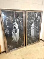 2 prachtige grote lijsten met afbeeldingen van gebouwen NY, Huis en Inrichting, Woonaccessoires | Schilderijen, Tekeningen en Foto's