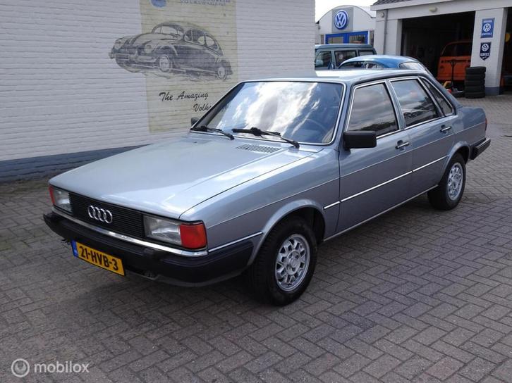 Audi 80 1.6 CL, Auto's, Audi, Bedrijf, Te koop, Lichtmetalen velgen, Metallic lak, Benzine, Sedan, Handgeschakeld, Geïmporteerd