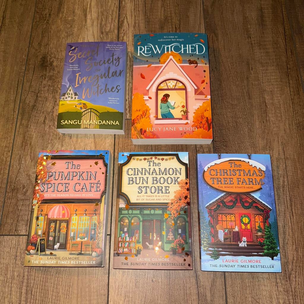 Laurie Gilmore & Lucy Jane Wood boeken | Pumpkin Spice Café, Ophalen of Verzenden, Zo goed als nieuw