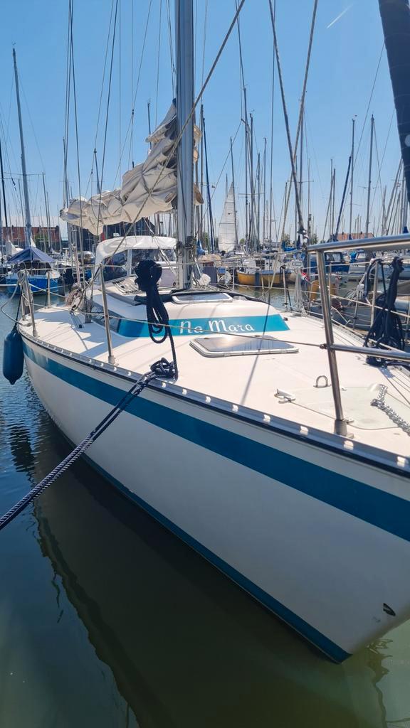 Friendship 35 zeilboot, Watersport en Boten, Kajuitzeilboten en Zeiljachten, Gebruikt, Tourjacht of Cruiser, Polyester, 9 tot 12 meter