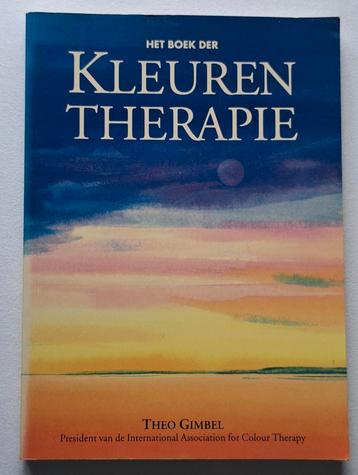Het boek der kleurentherapie door Theo Gimbel beschikbaar voor biedingen
