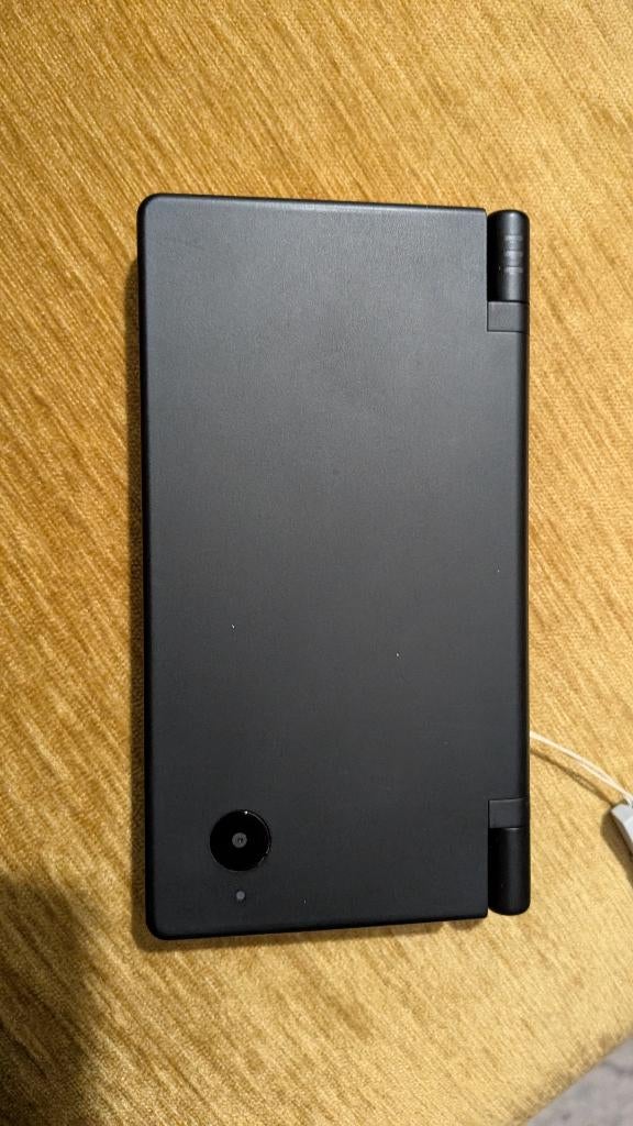 Nintendo DSi, Spelcomputers en Games, Spelcomputers | Nintendo DS, Ophalen of Verzenden, Gebruikt, Zwart, Dsi
