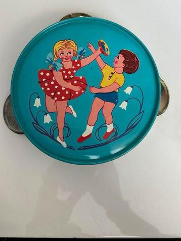 Vintage tamboerijn jaren 60 tin? beschikbaar voor biedingen