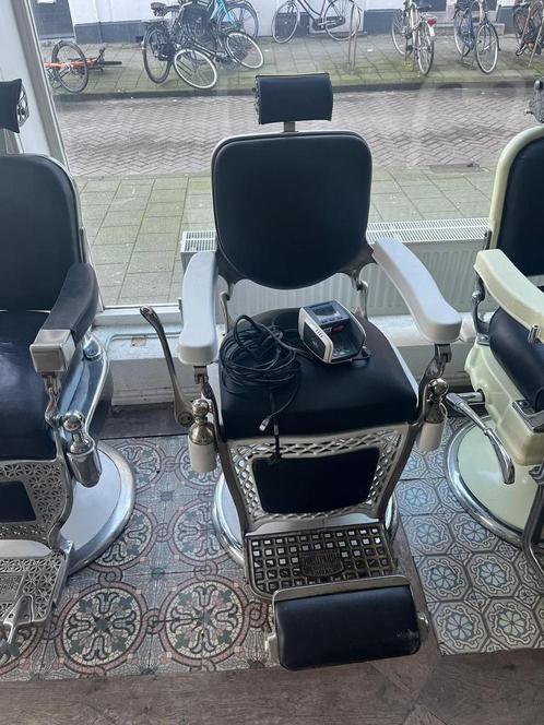 Klassieke kappersstoel - Vintage Barber Chair, Antiek en Kunst, Antiek | Meubels | Stoelen en Banken, Ophalen