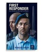 Renaldo Ishaak: First responder. De mens achter het uniform, Renaldo Ishaak, Maatschappij en Samenleving, Ophalen of Verzenden