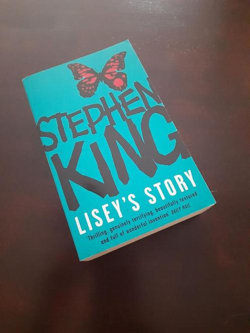 Stephen King - Lisey's story English, Boeken, Thrillers, Zo goed als nieuw, Ophalen of Verzenden