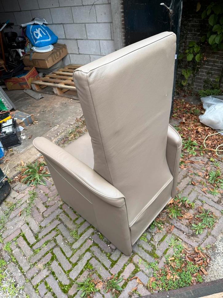 Sta op/zit stoel - Comfort en gemak!, Huis en Inrichting, Fauteuils, Gebruikt, Leer, 50 tot 75 cm, 75 tot 100 cm, Ophalen
