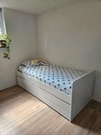 SLÄKT
Bedframe met onderbed en opberger, wit, 90x200 cm, Gebruikt, 90 cm, Eenpersoons, Wit