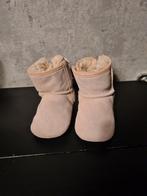 Ugg sloffen, Kinderen en Baby's, Babykleding | Schoentjes en Sokjes, Ophalen of Verzenden, Zo goed als nieuw