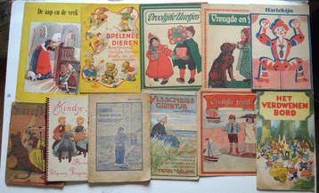 Antieke kleinformaat kinderboekjes. beschikbaar voor biedingen