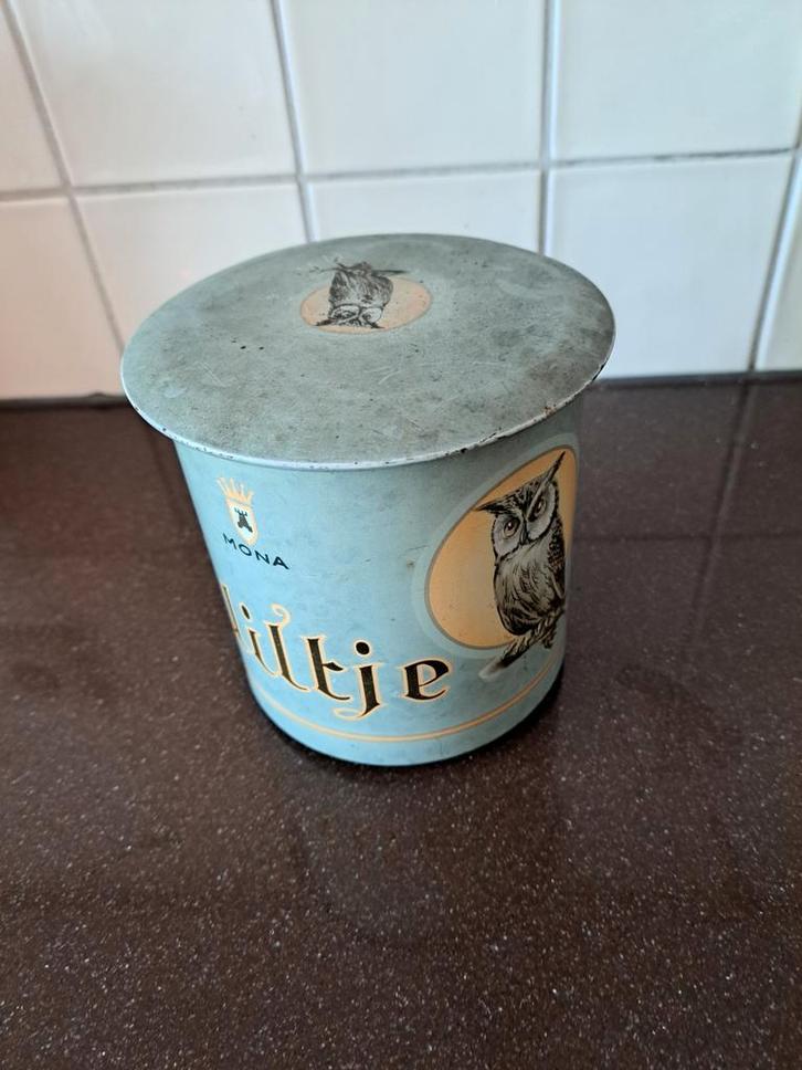 Vintage allerlei blikken  Mona Uiltje / La Bolsa Sigaren enz, Verzamelen, Blikken, Gebruikt, Overige, Overige merken, Ophalen of Verzenden