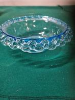schaaltje blauw opengewerkt glas vintage, Ophalen of Verzenden