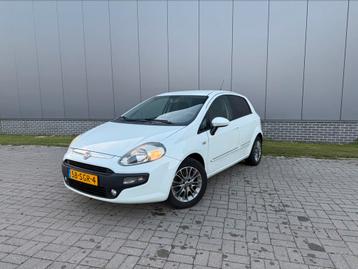 Fiat Punto Evo 1.3 Multijet Dynamic 62KW 5DR 2011 Wit beschikbaar voor biedingen