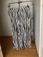 Zebra broek, Maat 38/40 (M), Zwart, Ophalen of Verzenden, Zo goed als nieuw